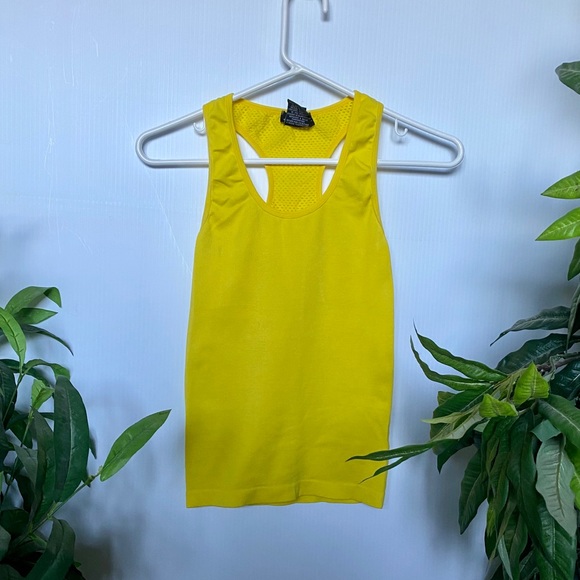 ⭐️FREE IN BUNDLES 2+⭐️ - Yellow Mesh Back Tank - Picture 2 of 2